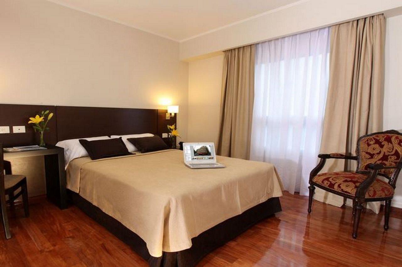 Europlaza Hotel & Suites Buenos Aires Exteriör bild